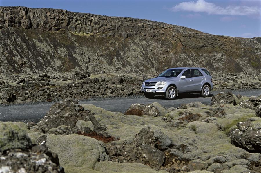  Mercedes-Benz ML-Class 2006 года  (фото 77 из 400)